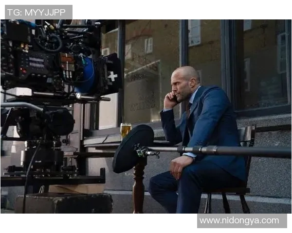 足球明星西装合影展现绅士风范与运动激情的完美结合